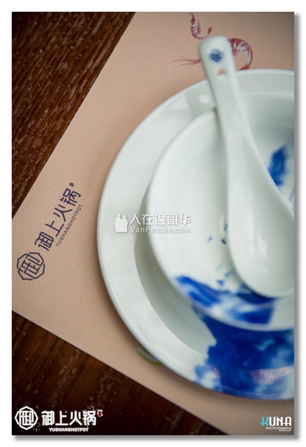 御上火锅高薪,待遇好,招聘厨房刨肉师傅,帮厨,服务员!