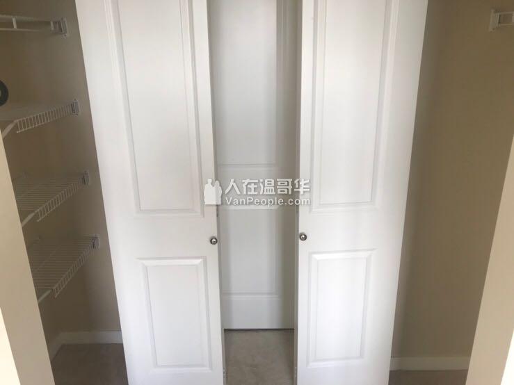 Lansdonwe出租主臥 全包 10月中起 可短租。