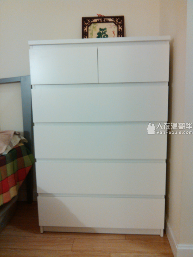 七百尺六面新公寓一室一厅一卫短租,紧邻丽晶,Pattersont天车站中央公园图书馆,环境安静房间宽敞明亮干净,交通便利