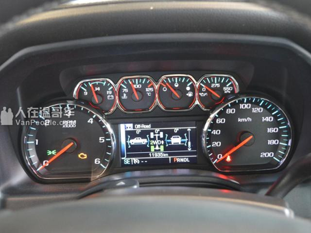 2017 CHEVROLET SILVERADO 1500 High Country 顶配,11000磅 拖力
