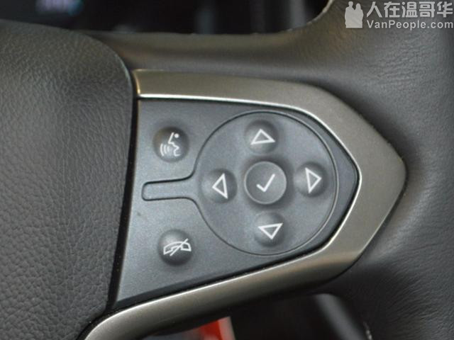 2017 CHEVROLET SILVERADO 1500 High Country 顶配,11000磅 拖力