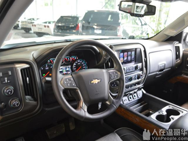 2017 CHEVROLET SILVERADO 1500 High Country 顶配,11000磅 拖力