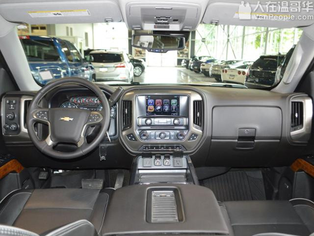 2017 CHEVROLET SILVERADO 1500 High Country 顶配,11000磅 拖力