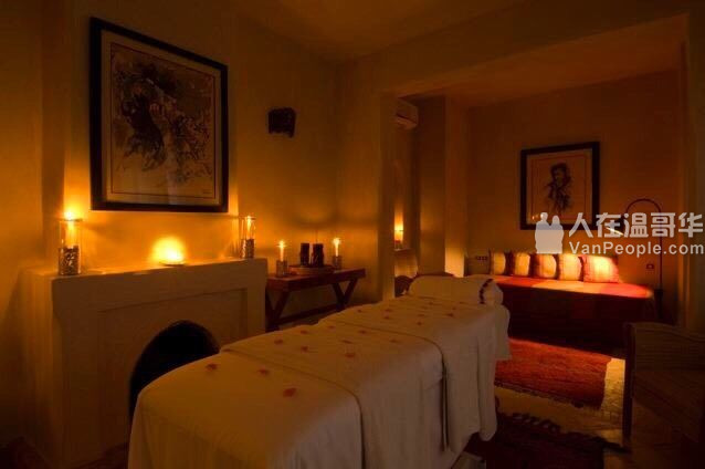 Certified Male Massage Therapist accepting female clients