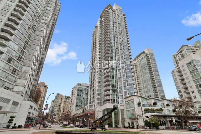 3002 1199 MARINASIDE CRESCENT, Vancouver West