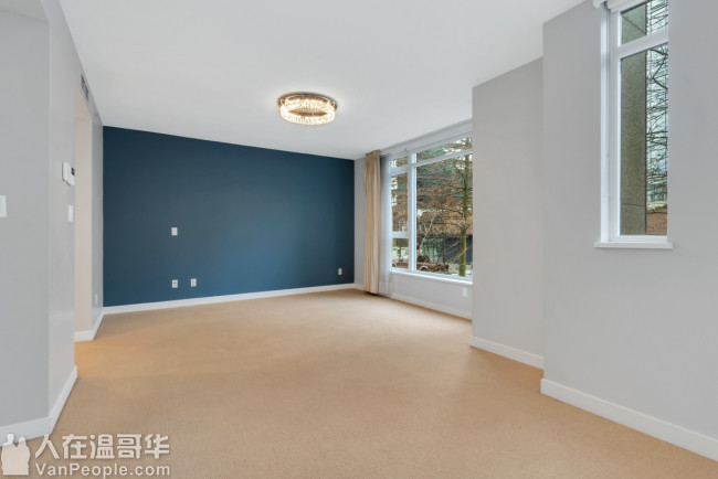 Coal Harbour中心地段超大豪华3房townhouse即日起租!!