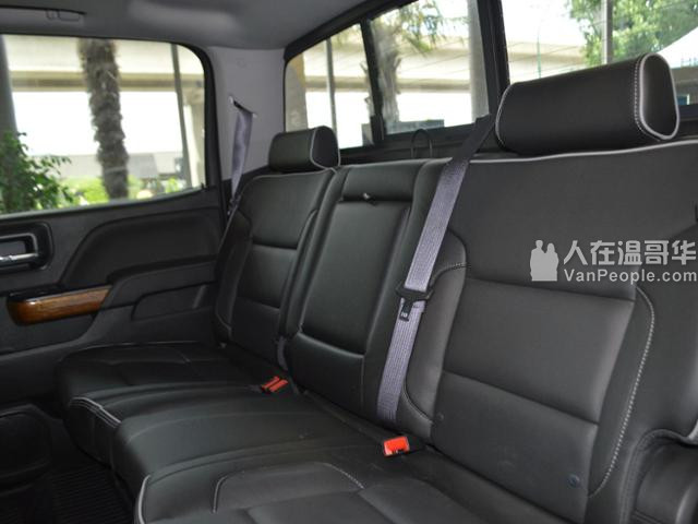2017 CHEVROLET SILVERADO 1500 High Country 顶配,11000磅 拖力