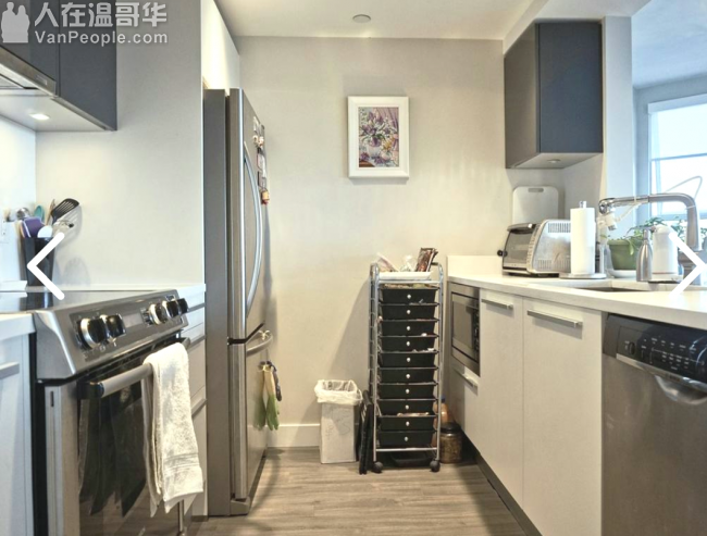 Downtown( Yaletown)一房一厅一书房海景Penhouse 出租
