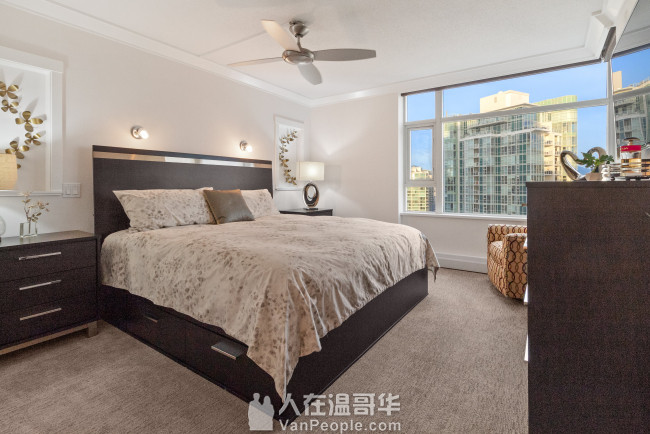 3002 1199 MARINASIDE CRESCENT, Vancouver West