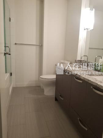Richmond 3 房 2卫 Condo 包家居出租 - $2600