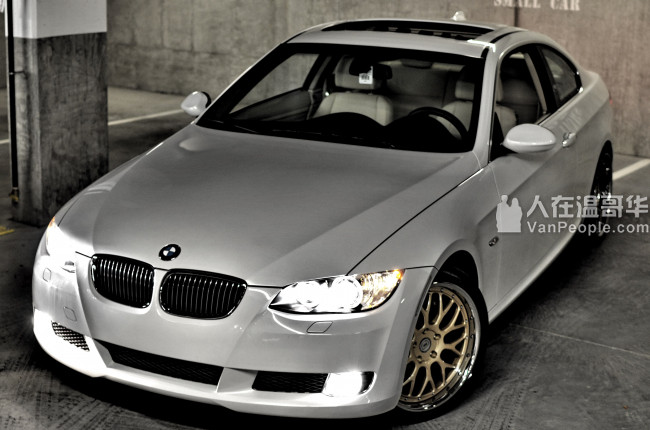 BMW 335i 真正 雙渦輪 原廠引擎
