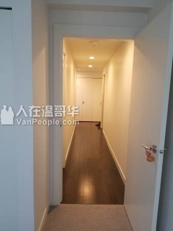 Richmond 3 房 2卫 Condo 包家居出租 - $2600