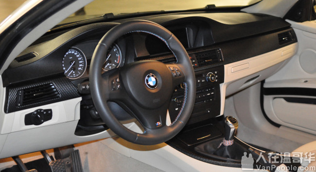 BMW 335i 真正 雙渦輪 原廠引擎