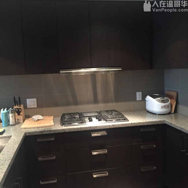 高贵林中心高层公寓1155 the high stree M one两室两卫一厅 家具齐全 6月底起租