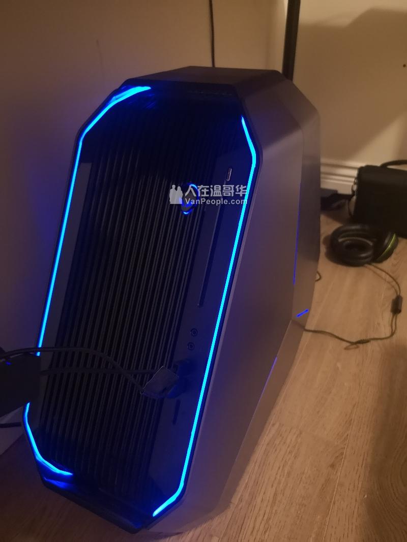 外星人Alienware Area-51 水冷游戏电脑台式主机 低价转
