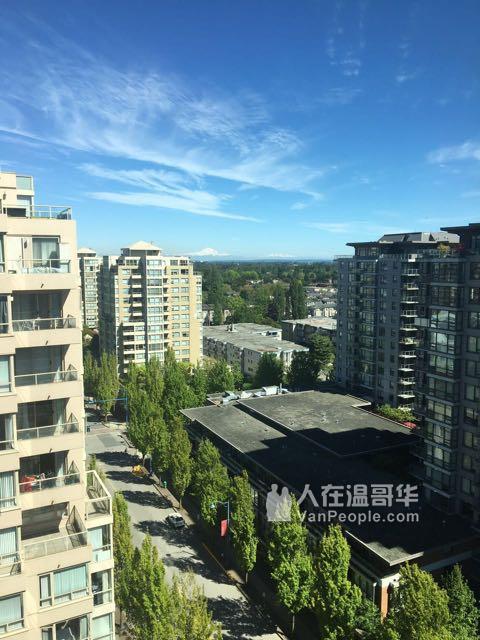 Richmond Centre东南双面corner朝向 两室带空调公寓出租