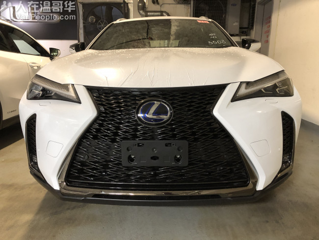 雷克萨斯Lexus UX250h AWD, UX 250h, SUV 四轮驱动,油电混合的,现货促销