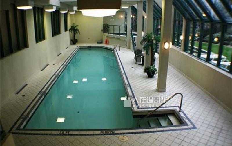 耶鲁镇 Yaletown 公寓出售:一房一厅一卫浴 (自住 投资 两相宜)