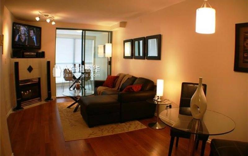 耶鲁镇 Yaletown 公寓出售:一房一厅一卫浴 (自住 投资 两相宜)