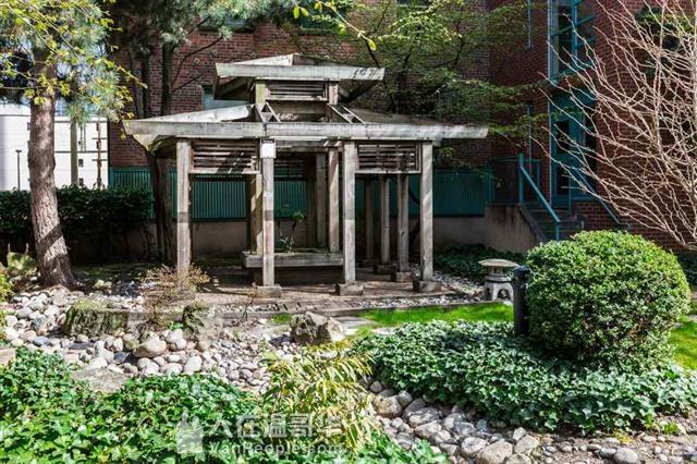 耶鲁镇 Yaletown 公寓出售:一房一厅一卫浴 (自住 投资 两相宜)