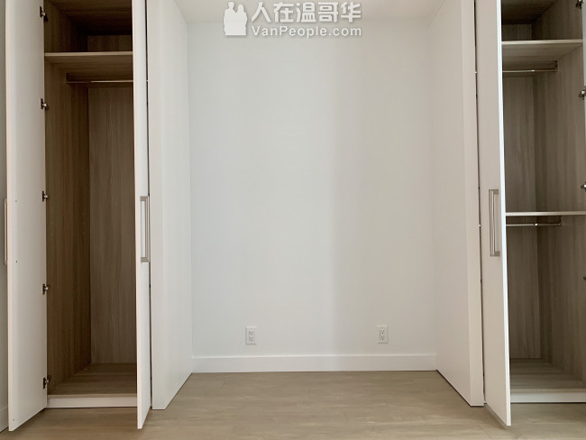 新西敏全新水泥高层公寓2房1卫生间735尺1车位1储物间出租