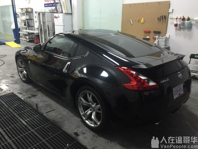 Diplomat Window Tinting Automotive & Solar Window Films