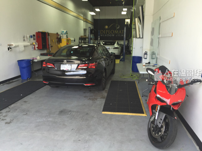 Diplomat Window Tinting Automotive & Solar Window Films