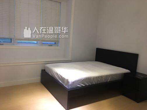 烈市豪宅一楼独立卫浴单房长租
