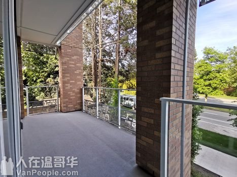 温哥华西区Cambie夹54街全新豪华2房2卫+1Den公寓出租