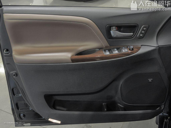 2015 Toyota Sienna XLE LIMITED AWD V18790306B