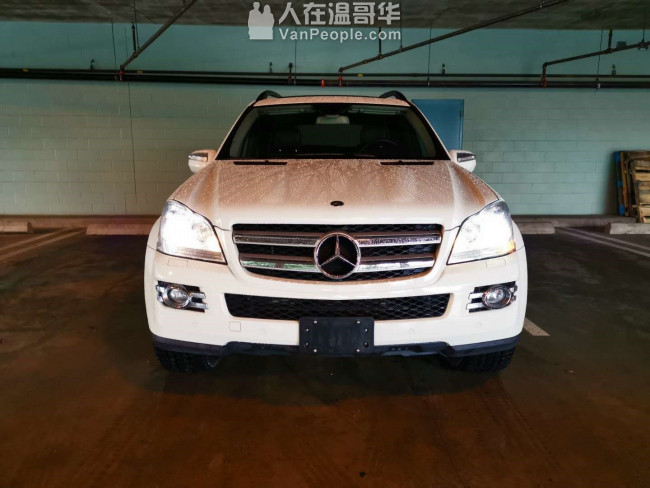 :2009年奔驰GL450 4.7L V8发动机 本地车无事故 超低里程数