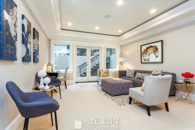出售全新自盖温西39街校区房,Pointgrey中学校区!不是中介