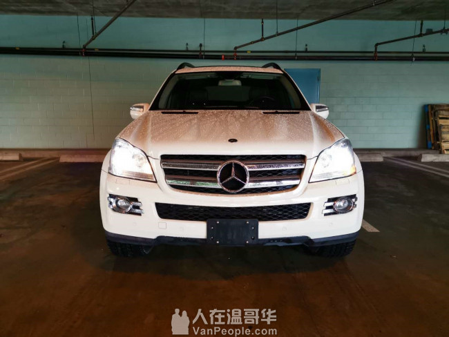 2009年奔驰GL450 4.7L V8发动机 本地车无事故 超低里程数