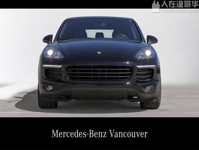 2017 Porsche Cayenne VM2081697A