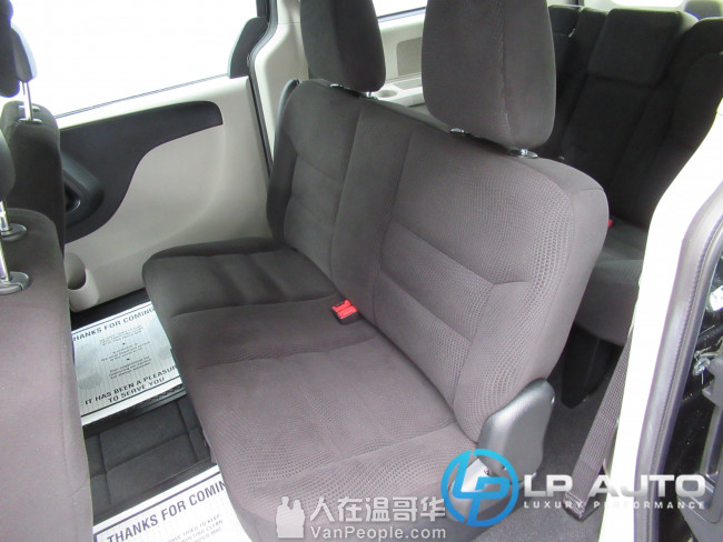 2016 道奇 Grand Caravan SE 7座 仅2,000km