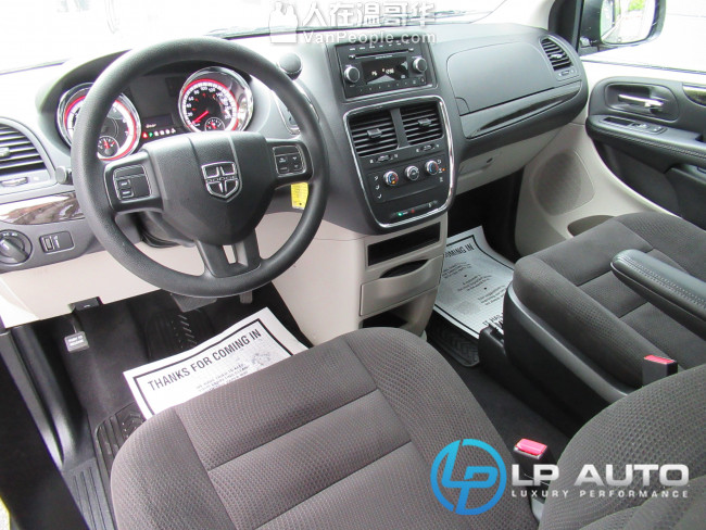 2016 道奇 Grand Caravan SE 7座 仅2,000km
