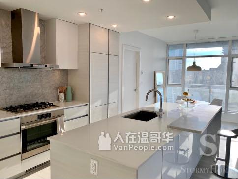 6098 Metrotown Station Square 3 两房两厅两卫 现代设计 邊間 1150呎
