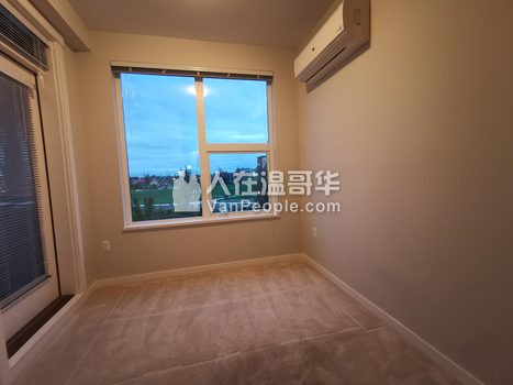 带空调!Richmond近Walmart&Kwantlen列治文-沃尔玛&昆特兰大学附近两房两卫公寓