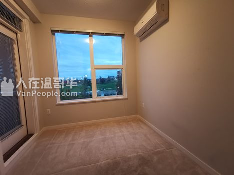带空调!Richmond近Walmart&Kwantlen列治文-沃尔玛&昆特兰大学附近两房两卫公寓