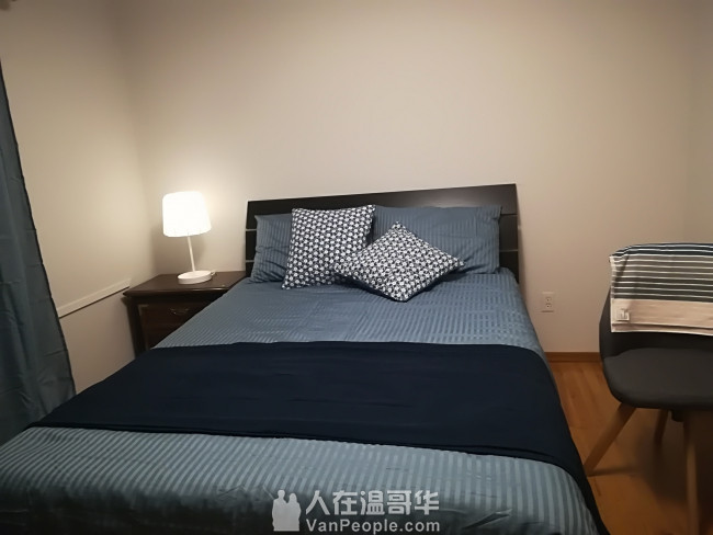 高贵林中心西侧,学区房。三层精装独立屋,新家具齐全,拎包入住。
