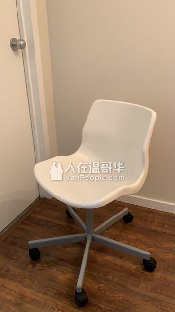 搬家大特賣 四件大家具 $150全套拿走