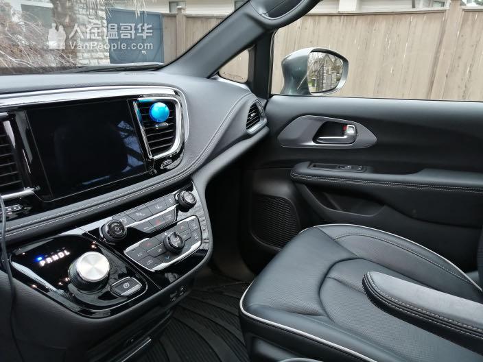 2019款近全新Chrysler Hybrid Pacific,3000公里,低价出售