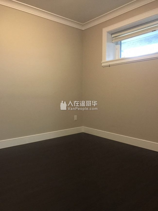 全包 一室一厅南Burnaby Upper dear lake 社区临近BCIT Metrotown Kingsway