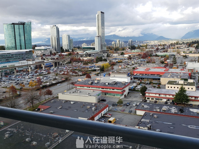 出租素里市中心一室一厅高层美景公寓