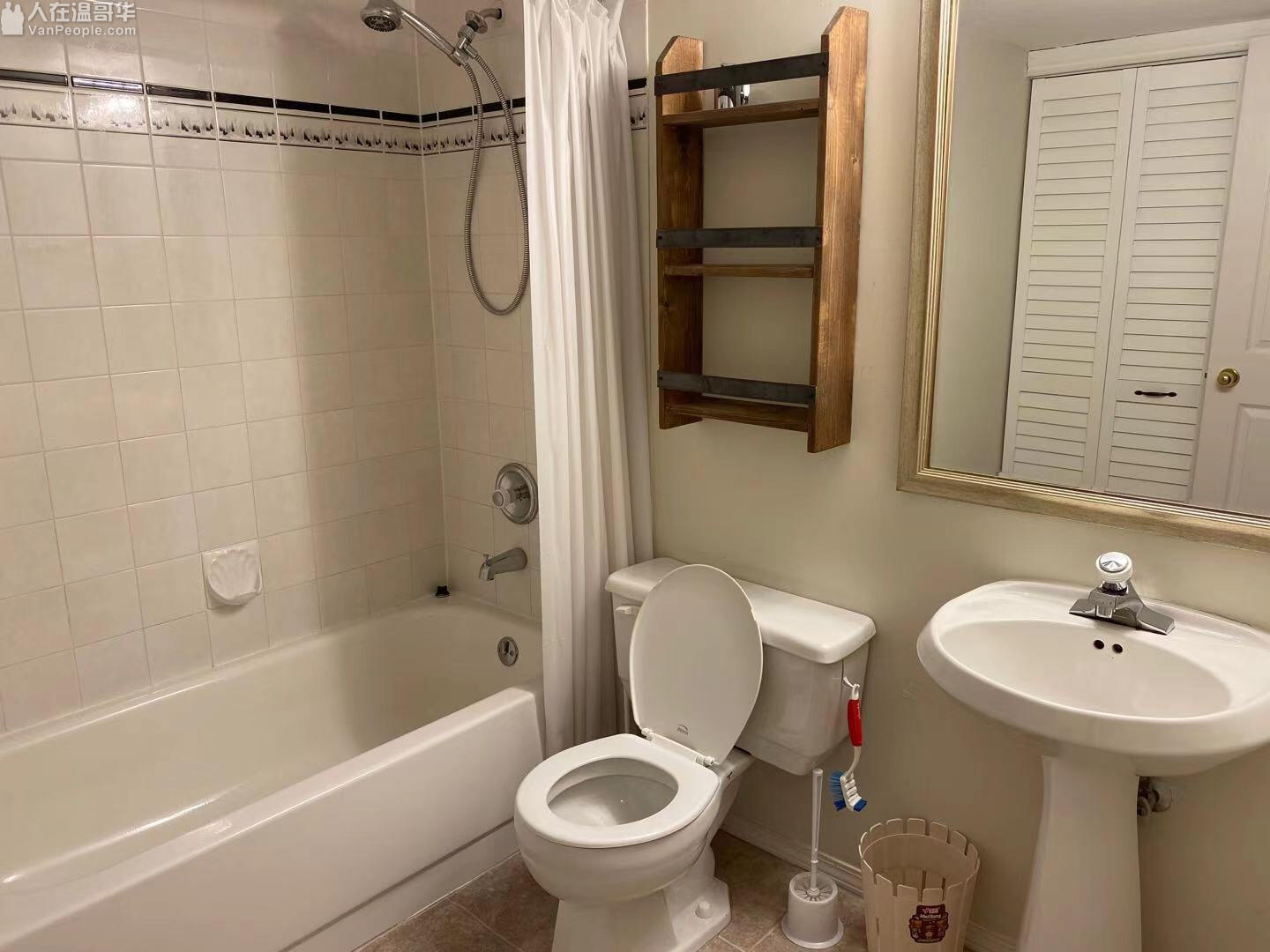 2815 Yew St. Vancouver 温哥华西区,Kitsilano,高级公寓,两室两卫,近dt,公车直达ubc