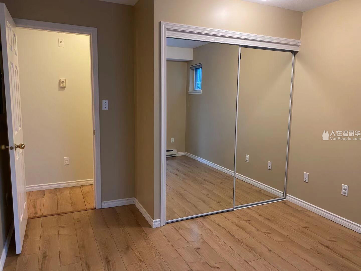 2815 Yew St. Vancouver 温哥华西区,Kitsilano,高级公寓,两室两卫,近dt,公车直达ubc