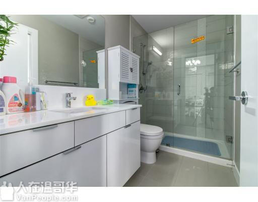 Richmond新房女生合租,可带猫,客卧独卫包家具,近天车,长短可议
