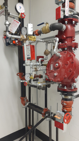 专业多年经验消防工SPRINKLER,维修商业住宅消防喷淋漏水,承接各种商业新屋工程