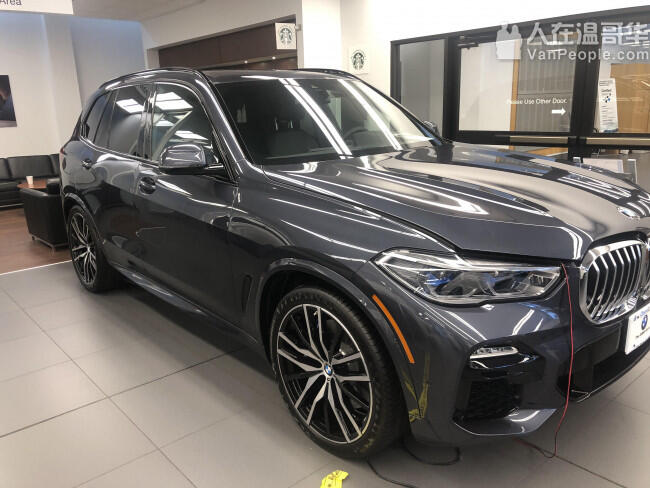 温哥华宝马经销商 The Bmw Store 请找华人销售kevin 开走属于您的宝马座驾 电话:778 999