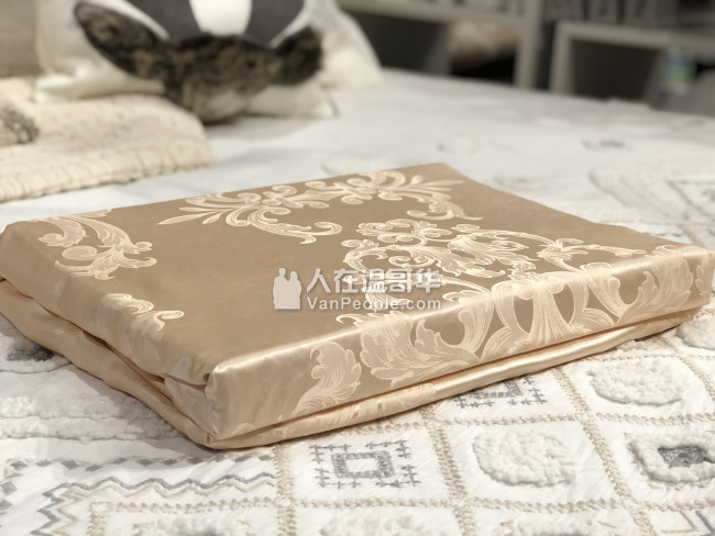 美杜莎MEDUSSA 轻奢床上用品, 精品【蚕丝被/真丝被套】【加拿大荞麦皮枕】【四件套】【羽绒被】